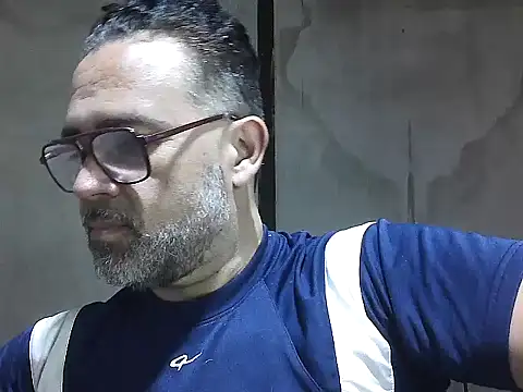 Snapshot of CarlossexVen chatting on 2, 5, 2026 CarlossexVen online show from 2, 5, 2026