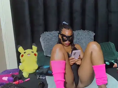lulutiny online show from 26, 4, 2026