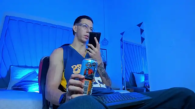 OliverThompsonJS online show from 25, 6, 2026