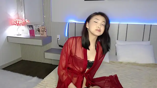 Snapshot of Maiaxoxo chatting on 30, 5, 2026 Maiaxoxo online show from 30, 5, 2026