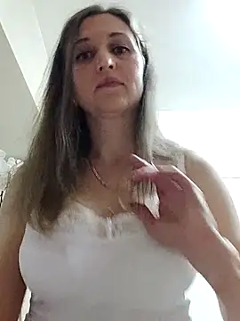 Snapshot of irresistibelle chatting on 23, 4, 2026 irresistibelle online show from 23, 4, 2026