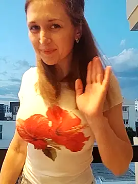 Snapshot of irresistibelle chatting on 28, 5, 2026 irresistibelle online show from 28, 5, 2026