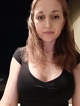 Snapshot of irresistibelle chatting on 31, 5, 2026 irresistibelle online show from 31, 5, 2026