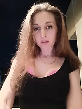 Snapshot of irresistibelle chatting on 4, 6, 2026 irresistibelle online show from 4, 6, 2026