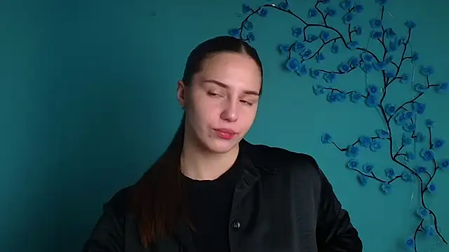 Snapshot of Kyara_ra chatting on 28, 4, 2026 Kyara ra online show from 28, 4, 2026