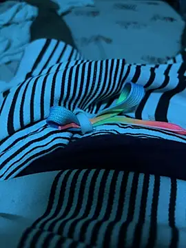 luciferthedevilqwer online show from 21, 4, 2026