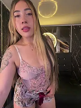 ManuelaVlez online show from 21, 4, 2026