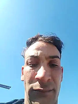 Zoltan223567 online show from 18, 4, 2026