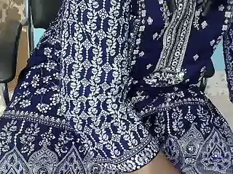 Chubbygirl Tisha online show from 9, 6, 2026