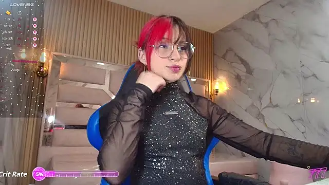 Snapshot of Moon_Red_r chatting on 26, 4, 2026 Moon Red r online show from 26, 4, 2026