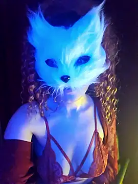 lilianroses online show from 20, 4, 2026