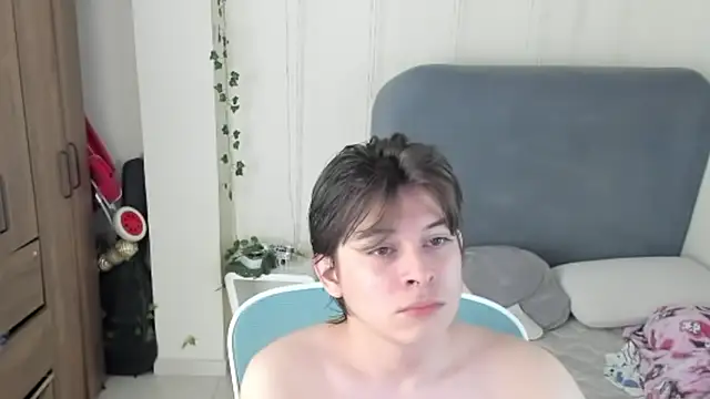 Snapshot of Felixzyn chatting on 25, 7, 2026 Felixzyn online show from 25, 7, 2026