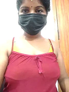 Snapshot of Tamil_Hot_Dharsha chatting on 14, 6, 2026 Tamil Hot Dharsha online show from 14, 6, 2026