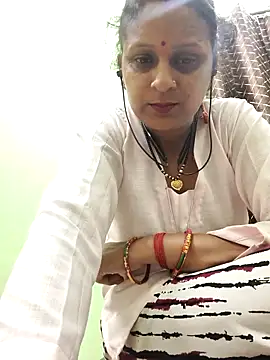 Snapshot of Beborani chatting on 8, 5, 2026 Beborani online show from 8, 5, 2026