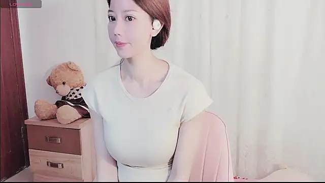 Victoria05031 online show from 10, 5, 2026