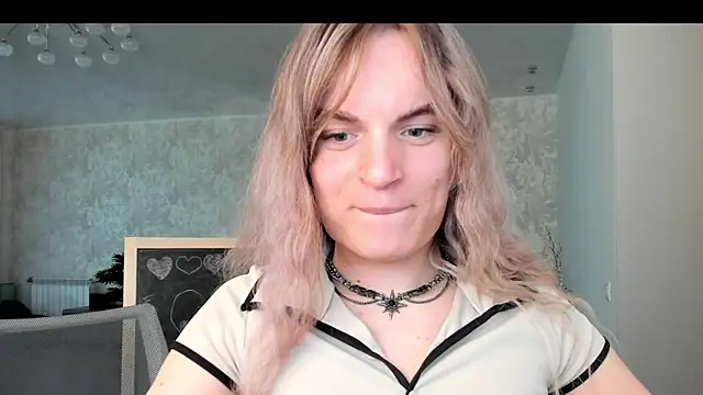 milliKira006 online show from 26, 4, 2026
