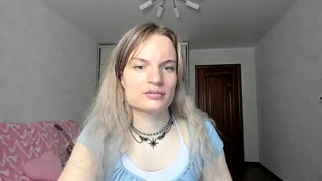 milliKira006 online show from 12, 5, 2026