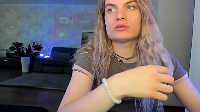 milliKira006 online show from 24, 5, 2026