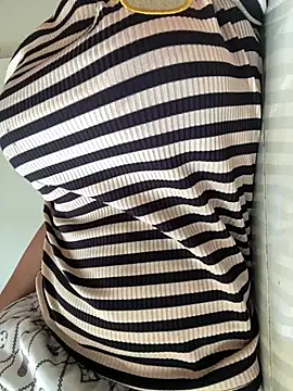  Sara pusy online show from 25, 7, 2026