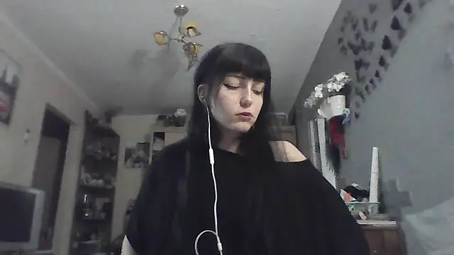 Snapshot of ChargedReign chatting on 25, 6, 2026 ChargedReign online show from 25, 6, 2026