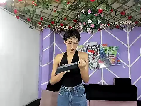 DAHNE HOT  online show from 28, 6, 2026
