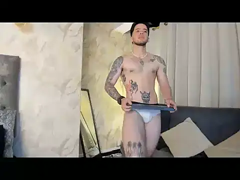 Snapshot of RONNY_COLTON chatting on 24, 5, 2026 RONNY COLTON online show from 24, 5, 2026