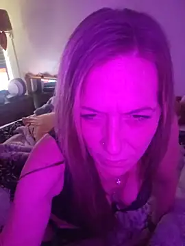 LillyXLust online show from 13, 5, 2026