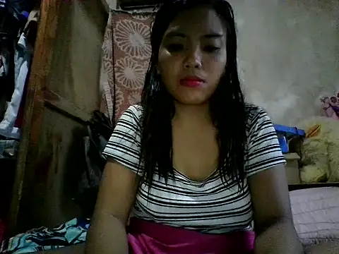 juicyredt online show from 27, 4, 2026