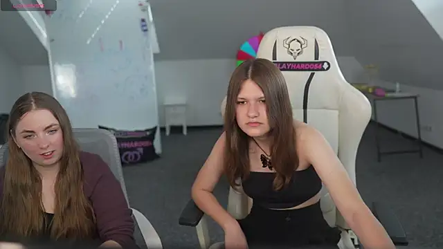 Monika kiss054 online show from 18, 6, 2026