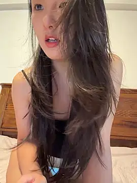 Snapshot of dearBeibeii chatting on 8, 5, 2026 dearBeibeii online show from 8, 5, 2026