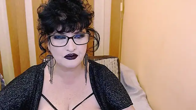 Snapshot of QuuenOfSin chatting on 12, 12, 2024 QuuenOfSin online show from 12, 12, 2024