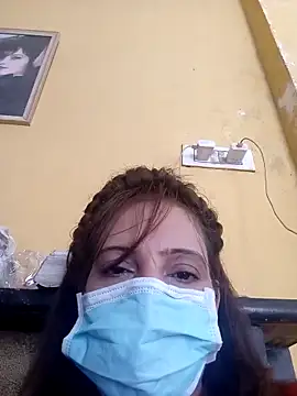 honeyhus online show from 23, 4, 2026