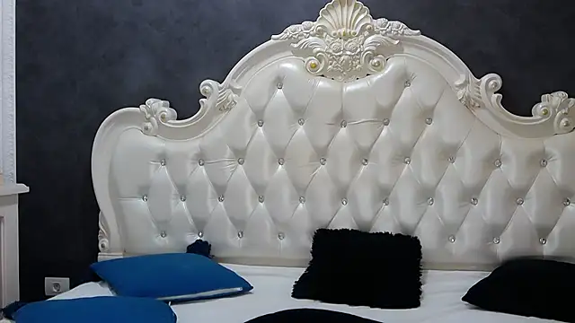 Snapshot of MeghanLoft chatting on 10, 7, 2026 MeghanLoft online show from 10, 7, 2026