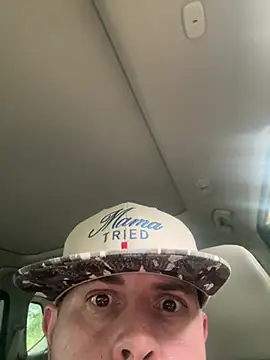 BigDawgzbite69 online show from 7, 5, 2026