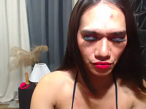 Queen Haliyah online show from 22, 5, 2026