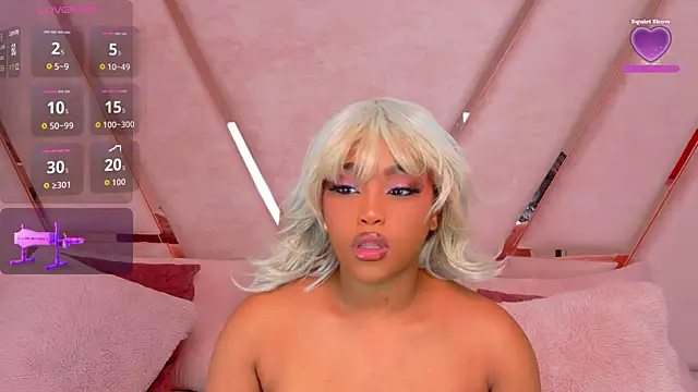 Snapshot of TiannahGlow chatting on 28, 6, 2026 TiannahGlow online show from 28, 6, 2026