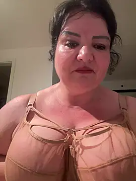 curvymilfmicha online show from 8, 7, 2026