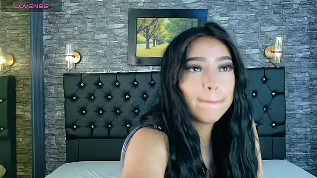 Lulo Ross online show from 21, 4, 2026