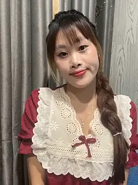 Ly-sexyy online show from 5, 5, 2026