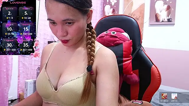 Snapshot of squirtlove1 chatting on 5, 6, 2026 squirtlove1 online show from 5, 6, 2026