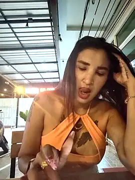 Snapshot of Bonnie-Thai chatting on 29, 4, 2026 Bonnie-Thai online show from 29, 4, 2026