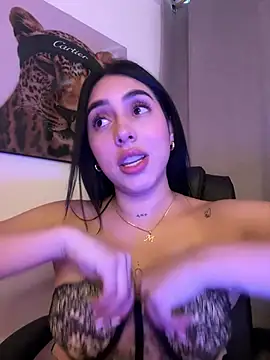 Snapshot of IsabellaNoir_ chatting on 29, 5, 2026 IsabellaNoir online show from 29, 5, 2026