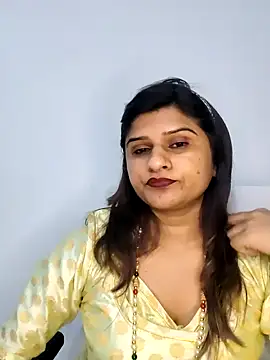 Cute-Rhea online show from 21, 4, 2026