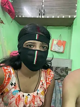 hot-couple-0 online show from 26, 7, 2026