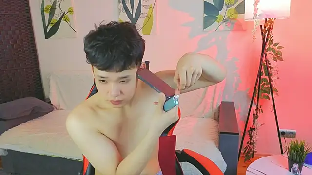 icexoxo2 online show from 25, 4, 2026