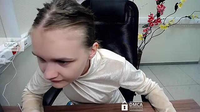  donnaSia  online show from 3, 7, 2026