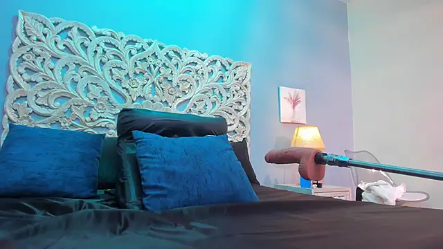 Sabrinna fox online show from 11, 6, 2026