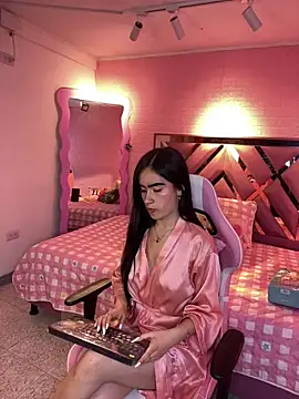 Lexy Dumoun  online show from 15, 5, 2026