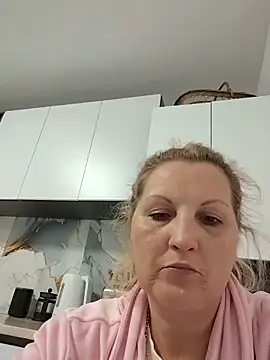 Divineblond online show from 18, 3, 2026