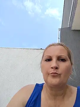Divineblond online show from 11, 5, 2026